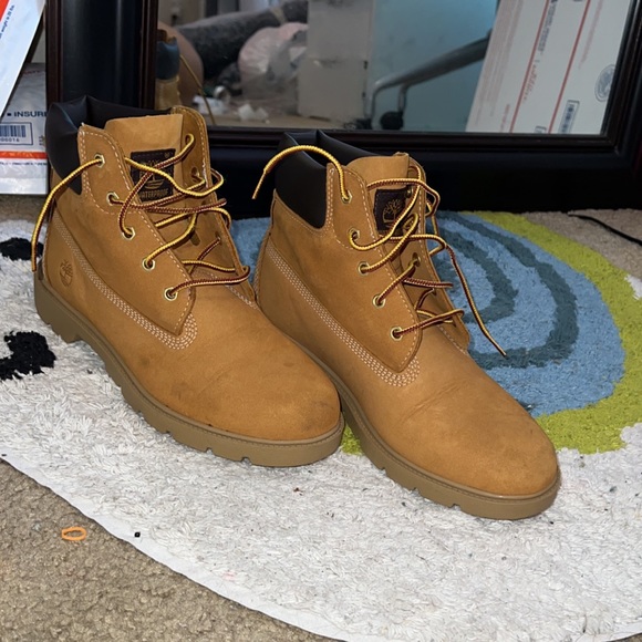 Timberland 6 Inch Waterproof Classic Boot - Picture 5 of 9